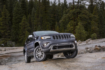 060-2014-jeep-grand-cherokee.jpg